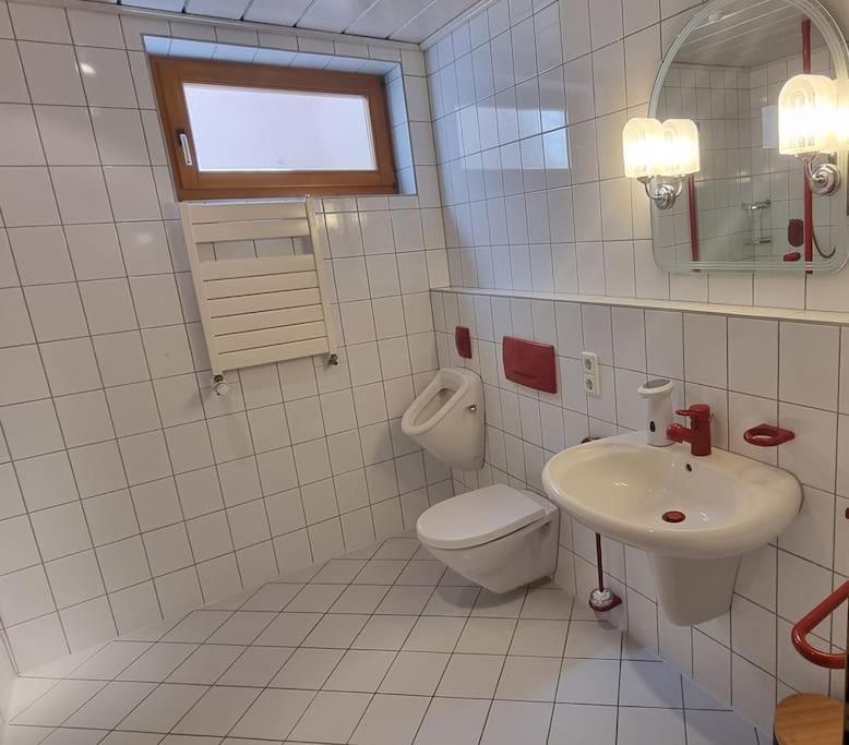 Roberts Ferienwohnung Im Hammerbachtal Offenhausen Exterior foto